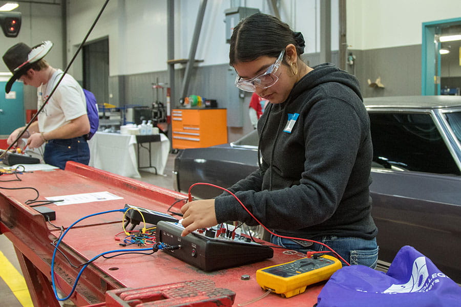 Student in the Automotive Technology for a degree